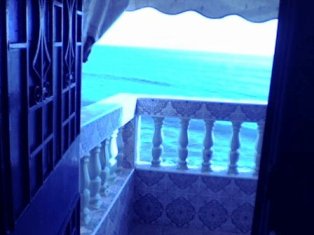 terace with a magnificent view on the ocean 